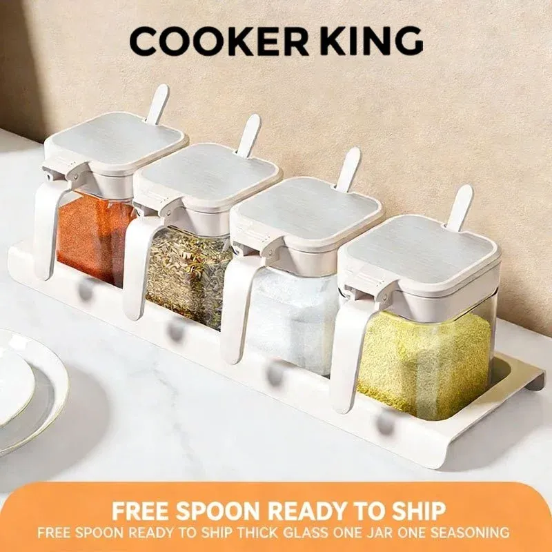 Cooker King multifunctional spice container for salt and seasoning, front view
