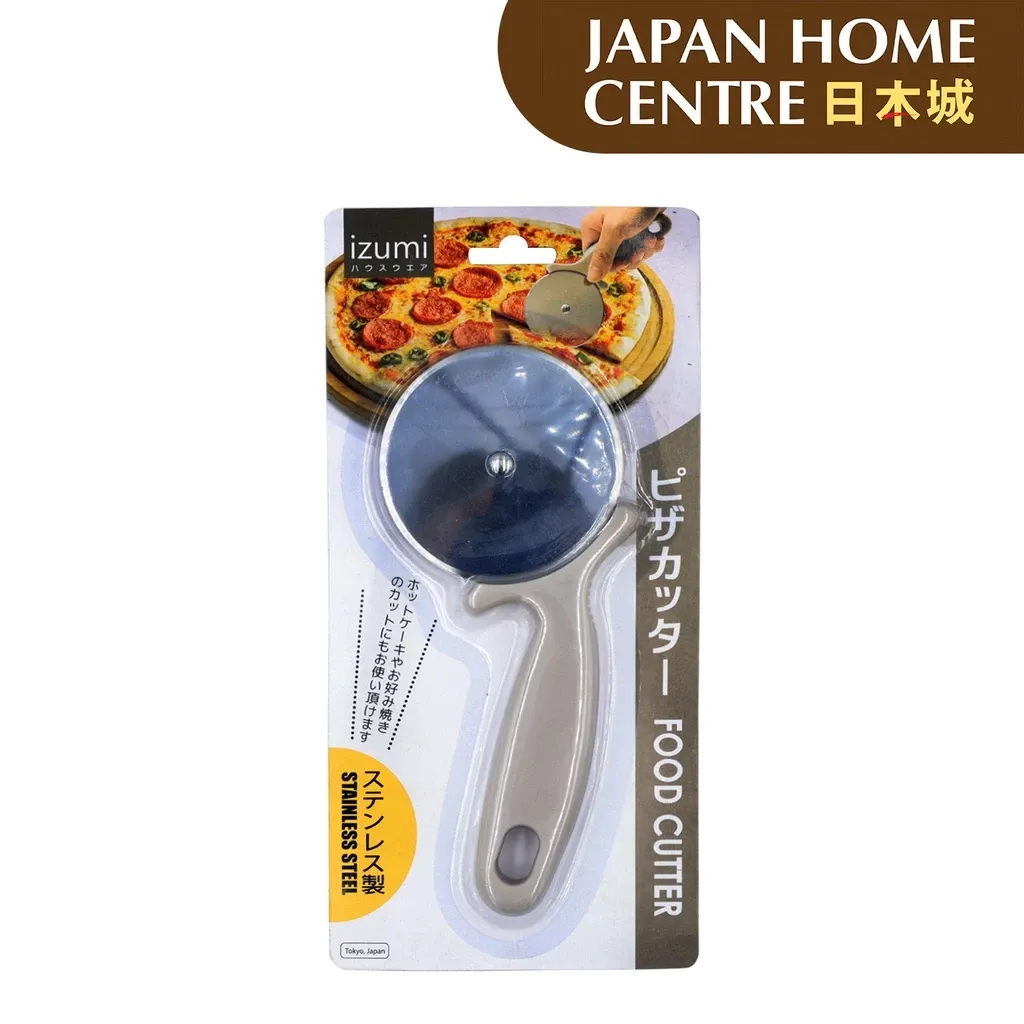 Izumi pizza cutter wheel sold by Japan Home Centre Philippines, product shot