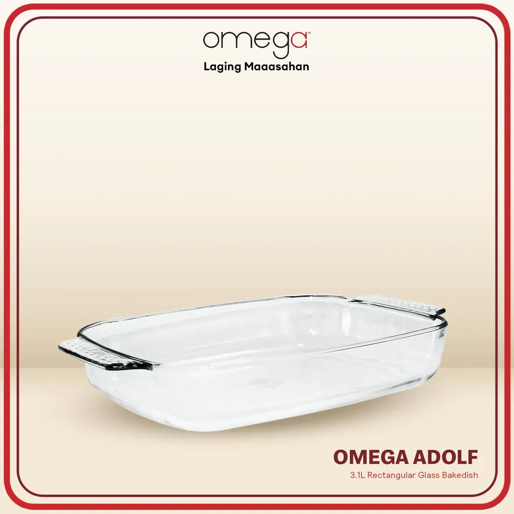Omega Houseware Adolf clear rectangular borosilicate glass bakedish with side handles, angled view