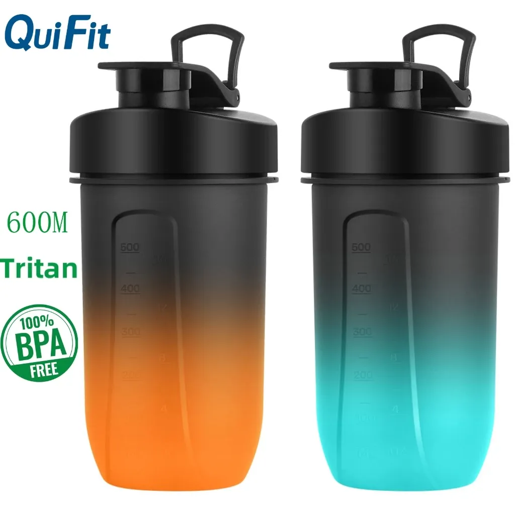 QuiFit 600ml Tritan protein shaker bottle with strainer, front view